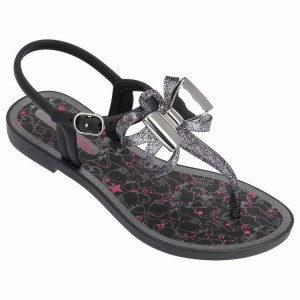 Black / Silver Kids'' Ipanema Bela III Sandals | 9083652-ZX