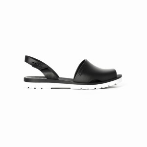 Black / White Women's Ipanema Barcelona Sandals | 1374950-NJ