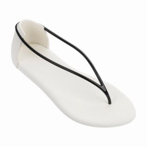 White / Black Women's Ipanema Philippe Starck Thing N II Sandals | 5243967-AC