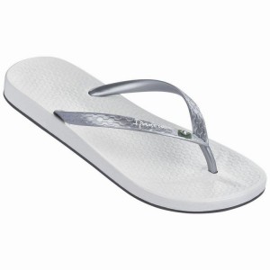 White / Silver Women's Ipanema Anatomic Brilliant III Flip Flops | 1407836-ME