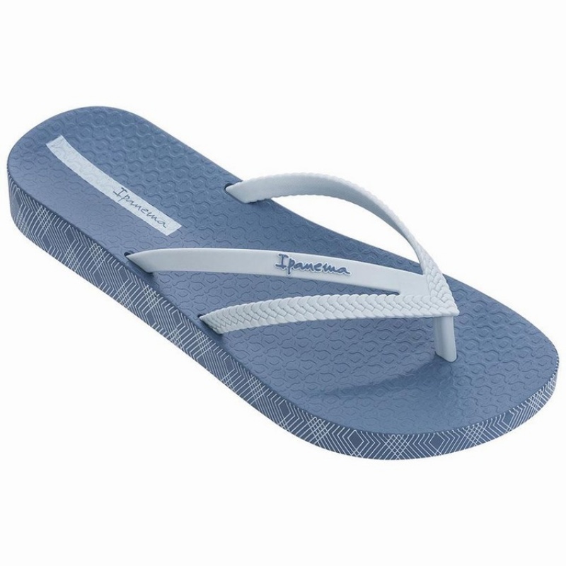 Blue / White Women\'s Ipanema Bossa Soft IV Flip Flops | 6184790-DY