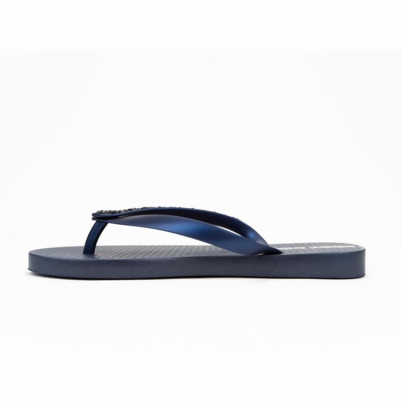 Navy Women's Ipanema Pebble Flip Flops | 4502168-ZV