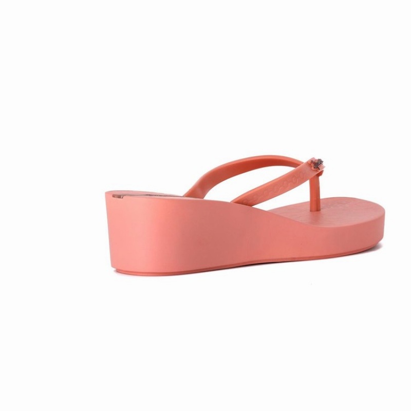 Pink Women's Ipanema Daisy Wedge Flip Flops | 3426085-BW