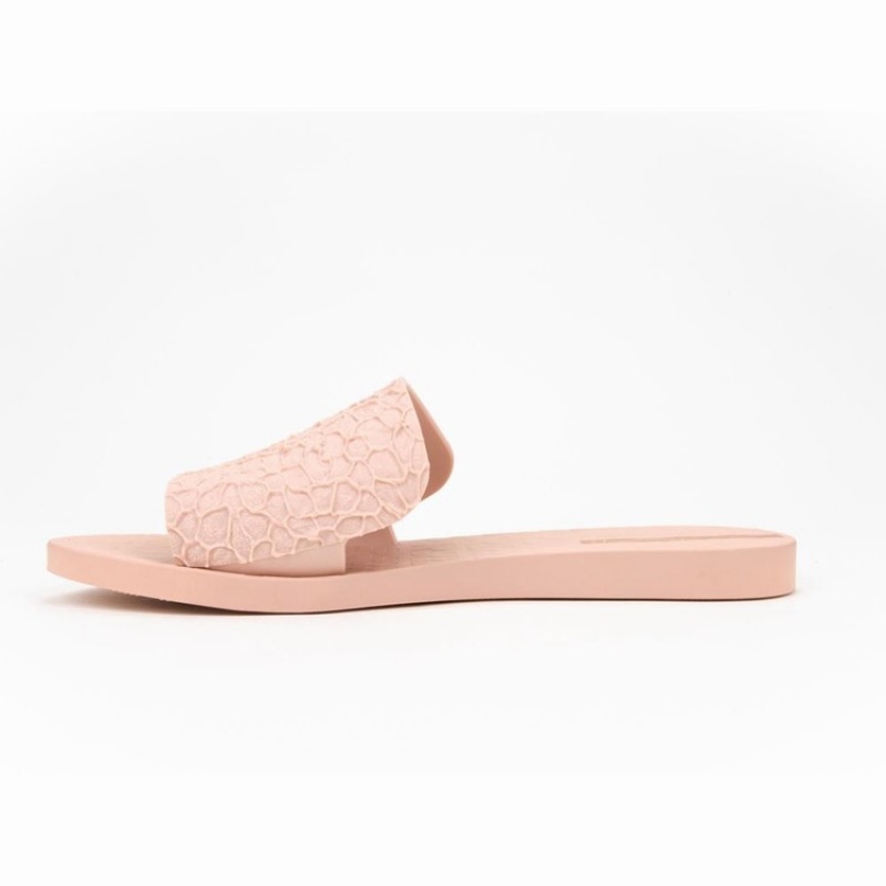 Pink Women's Ipanema Skin Sandals | 7380541-NX