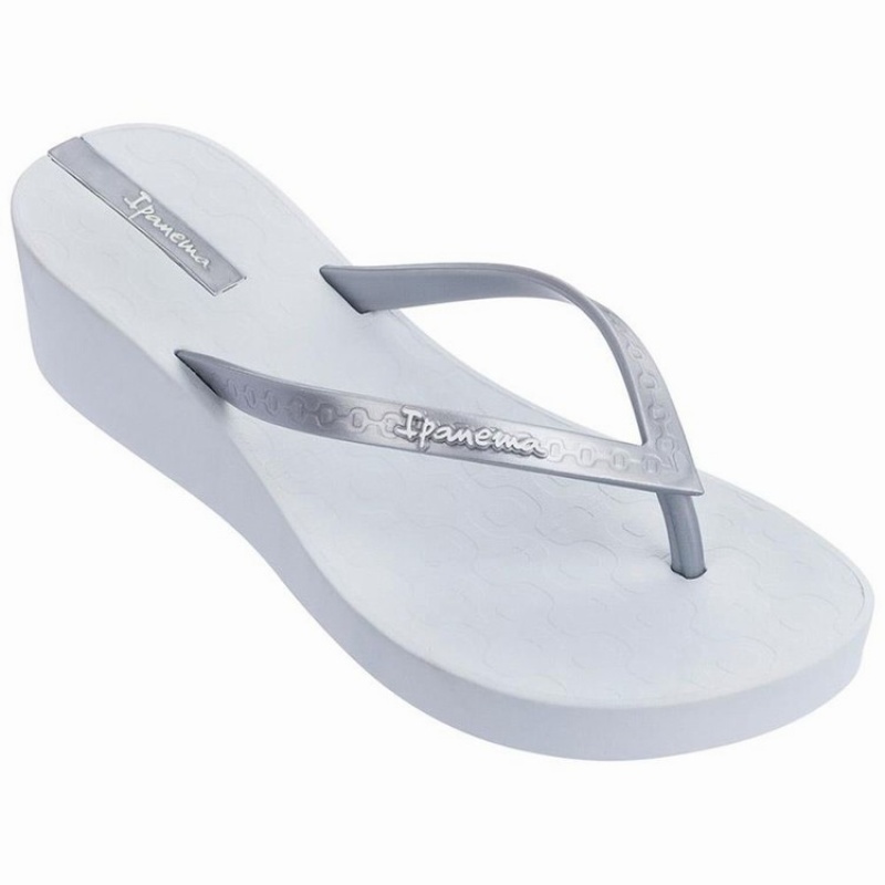 White / Silver Women\'s Ipanema Daisy Wedge Flip Flops | 5801247-JK