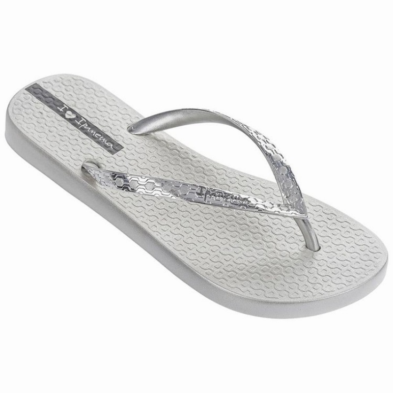 White / Silver Women's Ipanema Glam Flip Flops | 6792804-UB