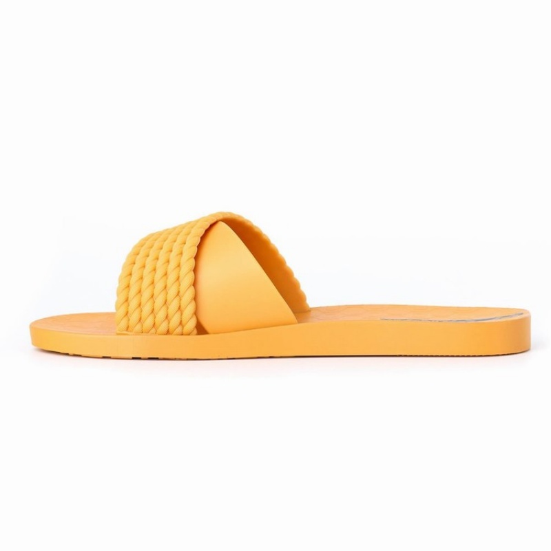 Yellow Women's Ipanema Street Sandals | 0378126-GL